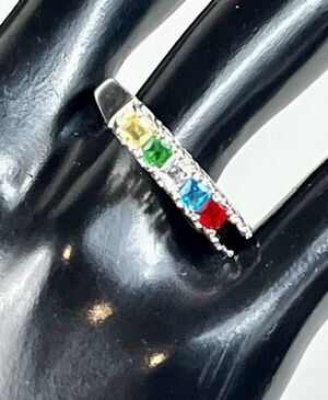Silver Rainbow Colored Gem Stones Ring - CG Bar Top Ring Size 9